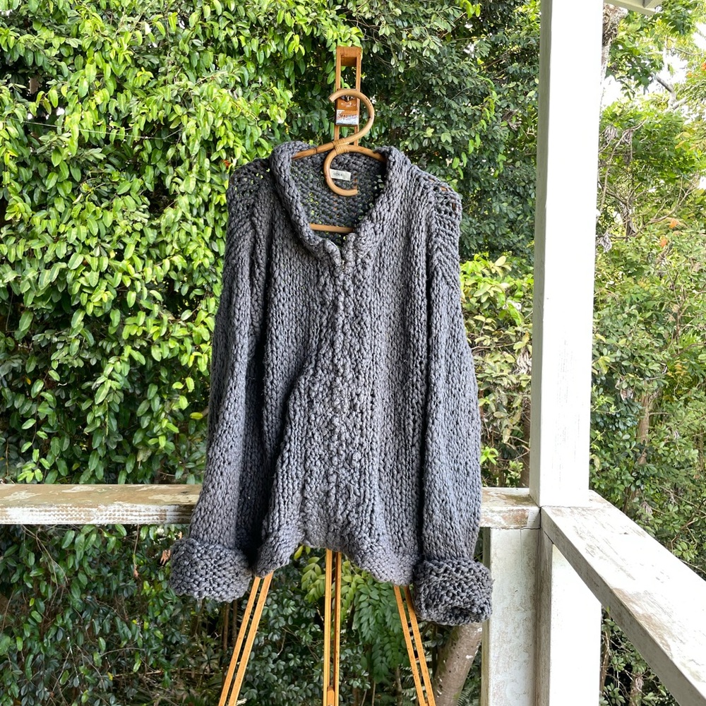 OZMA Sybille Sweater